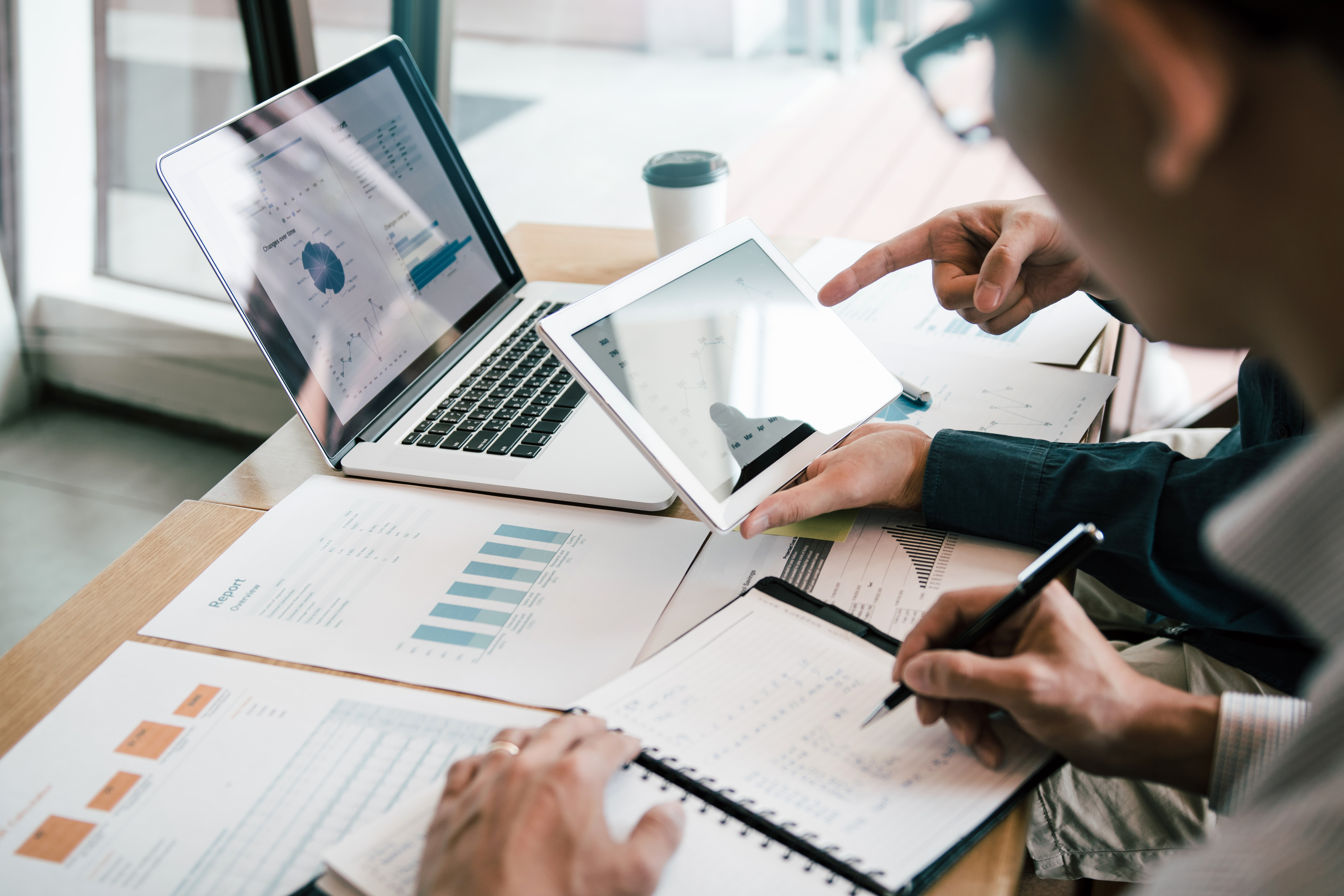 Planning for Uncertainty with AI