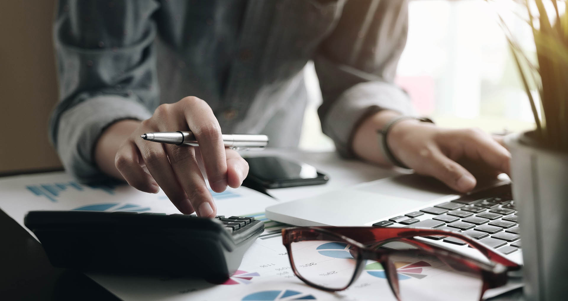 Financial Close 2025 Buyers Guide Executive Summary